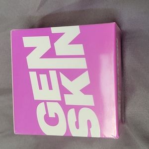 Brightening Kakadu Plum Eye Patches